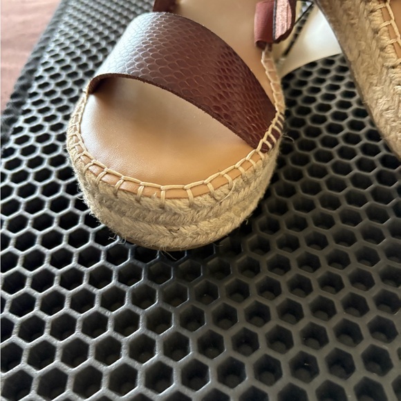 The Drop elegant  brown espadradille   sandals - Picture 4 of 6